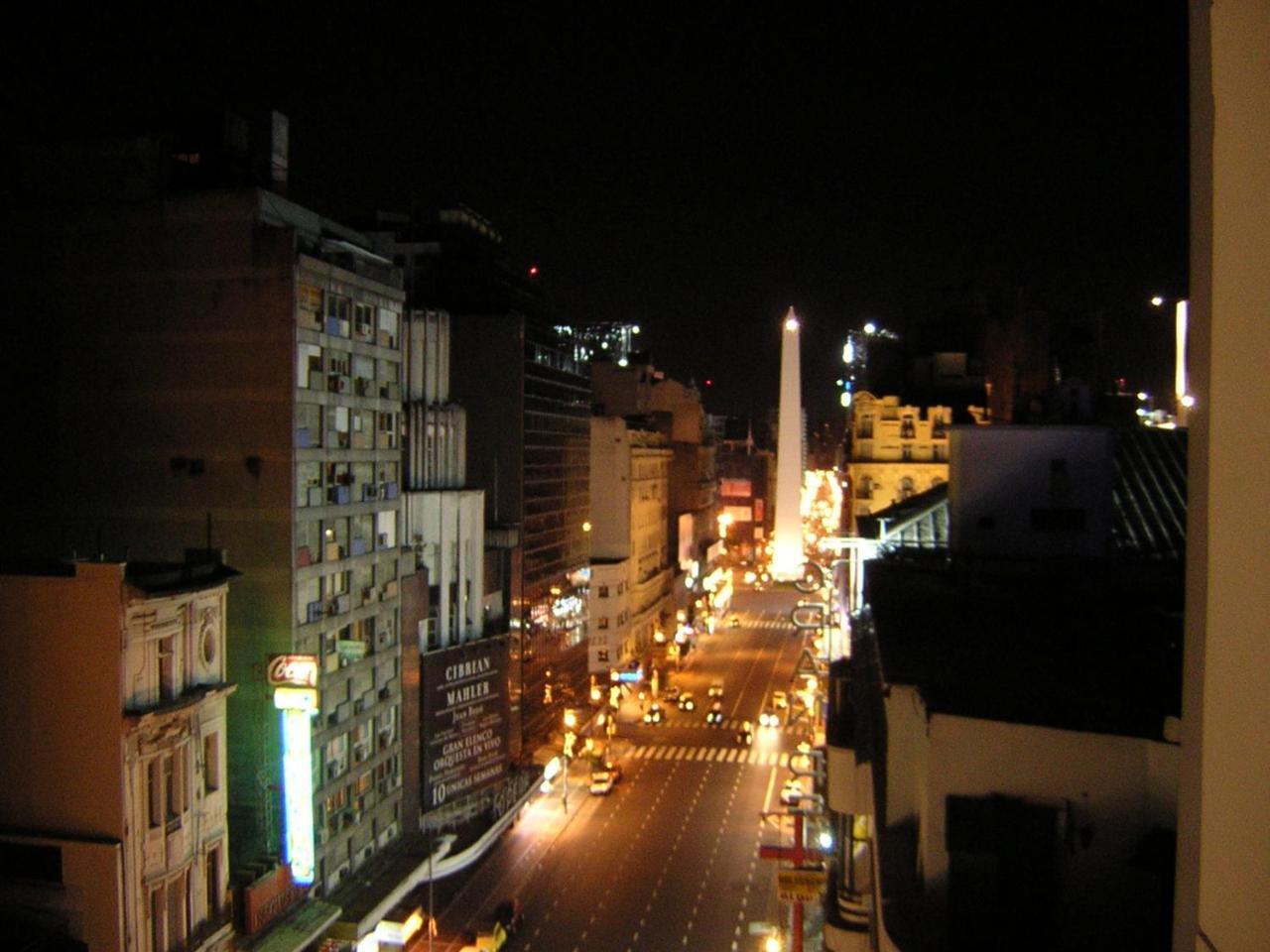 Corrientes Y Esmeralda - Buenos Aires — Photos 1